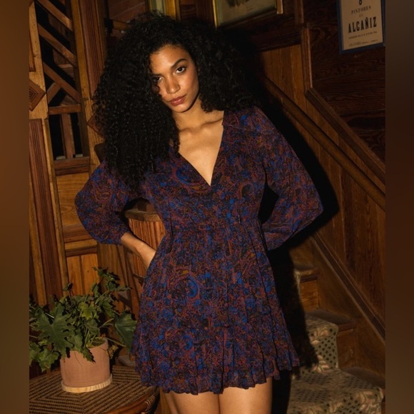 Cleobella Dresses & Skirts - Cleobella Nisha Long Sleeve Mini Dress